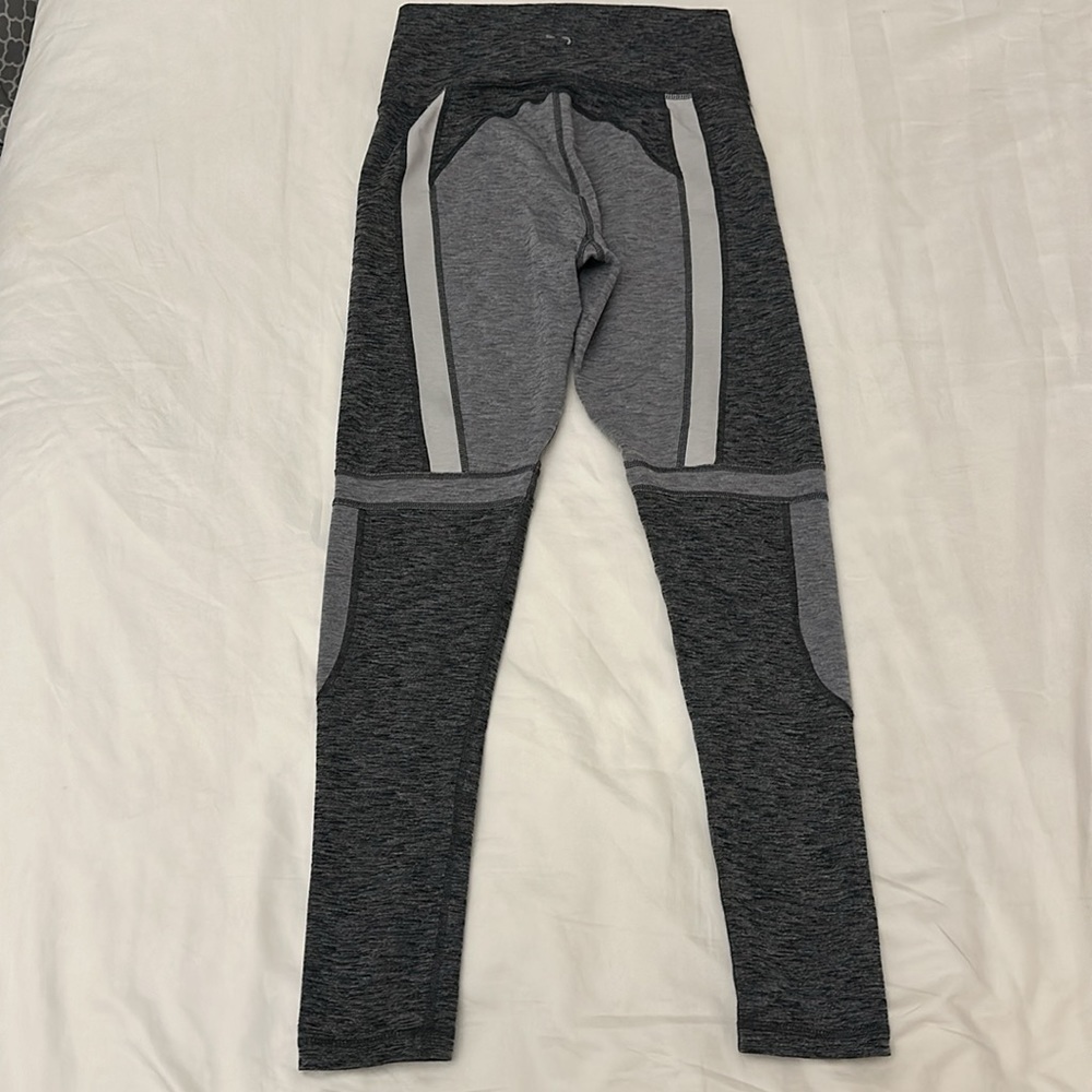 TNA HIGH RISE LEGGINGS - Picture 5 of 7